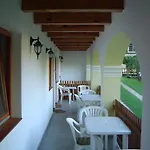 Nadkunyho Vendeghaz 3*