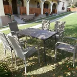 Nadkunyho Vendeghaz