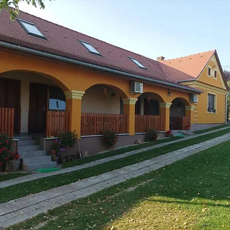 Guest house Nadkunyho Vendeghaz