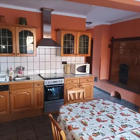 Nadkunyho Vendeghaz Hegyhatszentjakab
